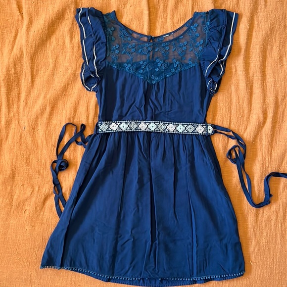Navy blue spring dress with embroidered details belt by Modcloth size S/M - Picture 1 of 1
